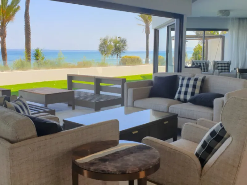 Experience luxury coastal living at The Islands, Estepona, an exclusive first-line beach urbanization offering direct access to the Mediterranean. This prestigious residential community combines modern architecture with elegant design, providing the perfe