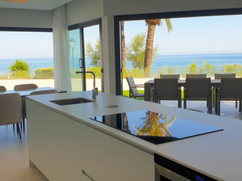 Experience luxury coastal living at The Islands, Estepona, an exclusive first-line beach urbanization offering direct access to the Mediterranean. This prestigious residential community combines modern architecture with elegant design, providing the perfe