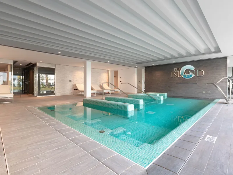 Experience luxury coastal living at The Islands, Estepona, an exclusive first-line beach urbanization offering direct access to the Mediterranean. This prestigious residential community combines modern architecture with elegant design, providing the perfe
