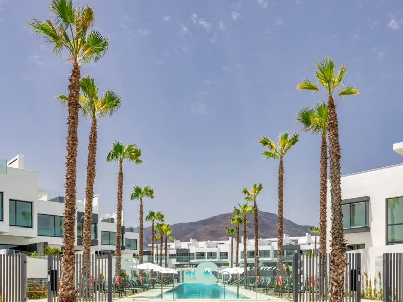 Experience luxury coastal living at The Islands, Estepona, an exclusive first-line beach urbanization offering direct access to the Mediterranean. This prestigious residential community combines modern architecture with elegant design, providing the perfe