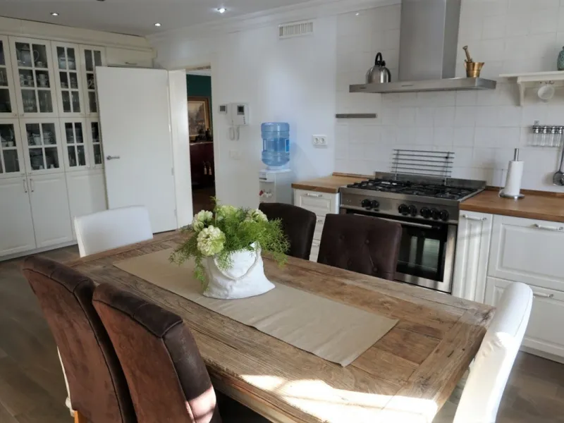 Independent house, Caleta de Vélez boasts of being the most important fishing port in the province of Malaga. You can walk along the pier and see how the fishermen prepare their fising nets and, at dawn, enjoy watching the fishing boats come in to arrive 