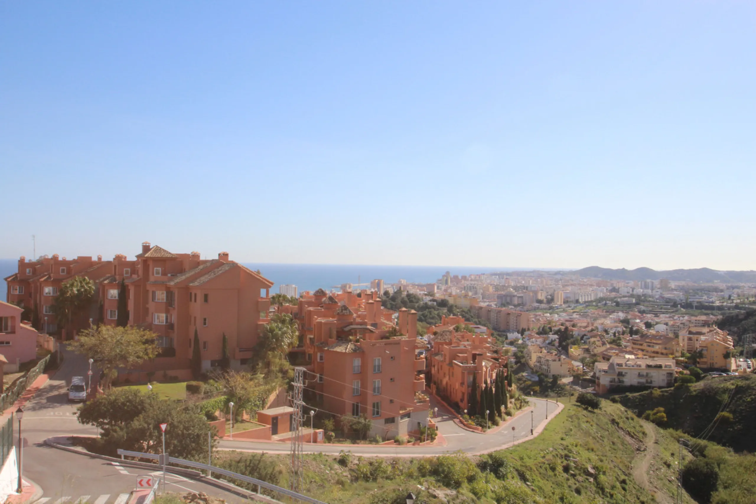 Plot - Residential Plot в продаже в Fuengirola, Málaga. Площадь дома 5980 м². Площадь участка 35000 м²