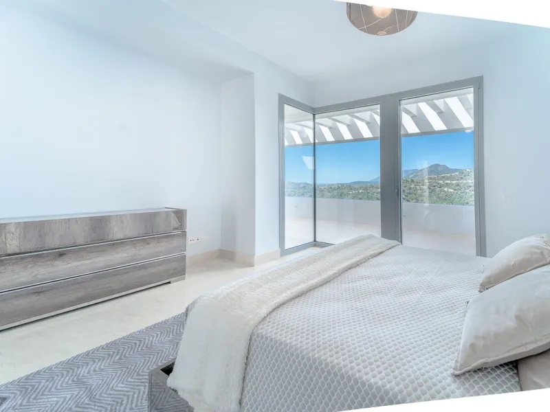 Newly built contemporary villa, finished on two floors plus basement, plus roof top, accessible by stairs and elevator. It is located in a natural environment, surrounded by golf and mountain, providing nice open views to those, panoramic sea view from th