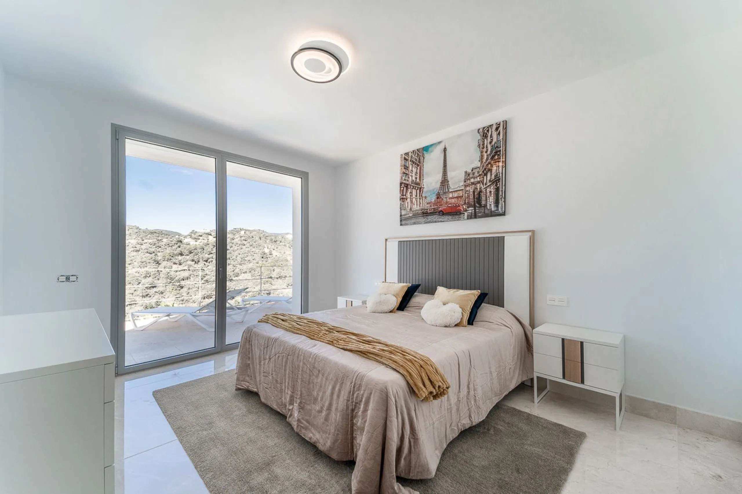 Newly built contemporary villa, finished on two floors plus basement, plus roof top, accessible by stairs and elevator. It is located in a natural environment, surrounded by golf and mountain, providing nice open views to those, panoramic sea view from th