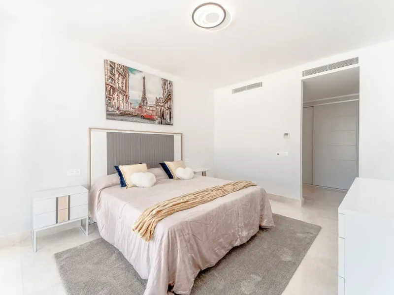 Newly built contemporary villa, finished on two floors plus basement, plus roof top, accessible by stairs and elevator. It is located in a natural environment, surrounded by golf and mountain, providing nice open views to those, panoramic sea view from th