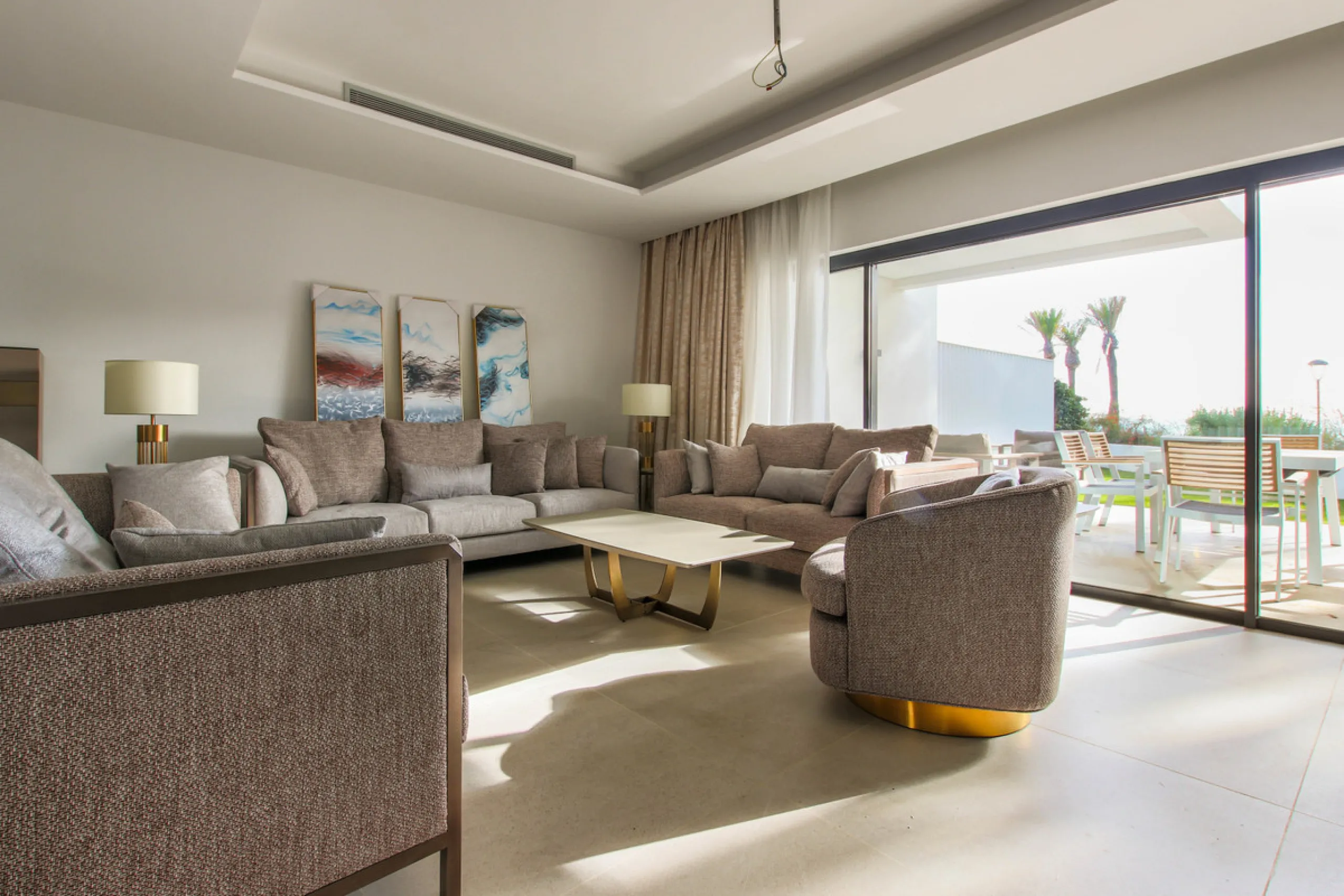 TOWNHOUSE IN FIRST LINE OF THE BEACH, ESTEPONA