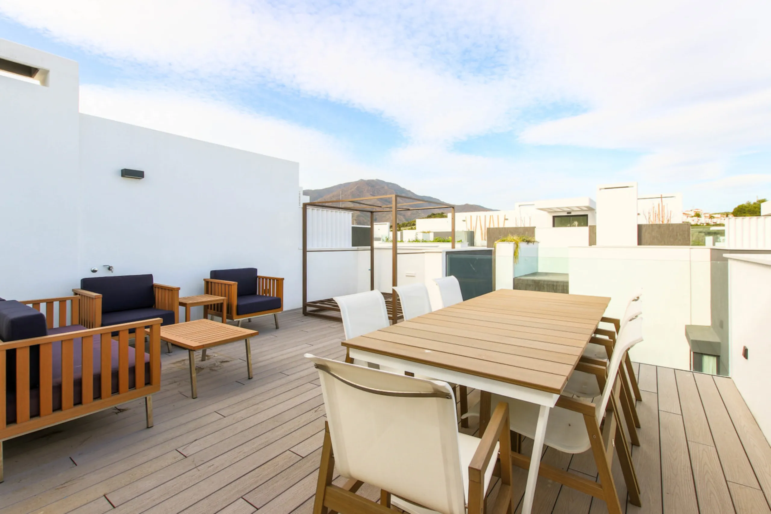 TOWNHOUSE IN FIRST LINE OF THE BEACH, ESTEPONA