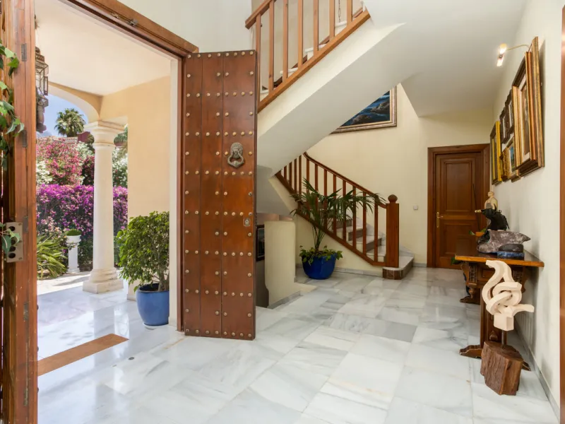 7 bedroom villa in Nagueles, Marbella Golden Mile