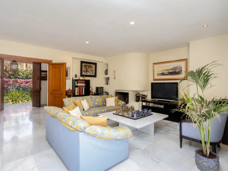 7 bedroom villa in Nagueles, Marbella Golden Mile