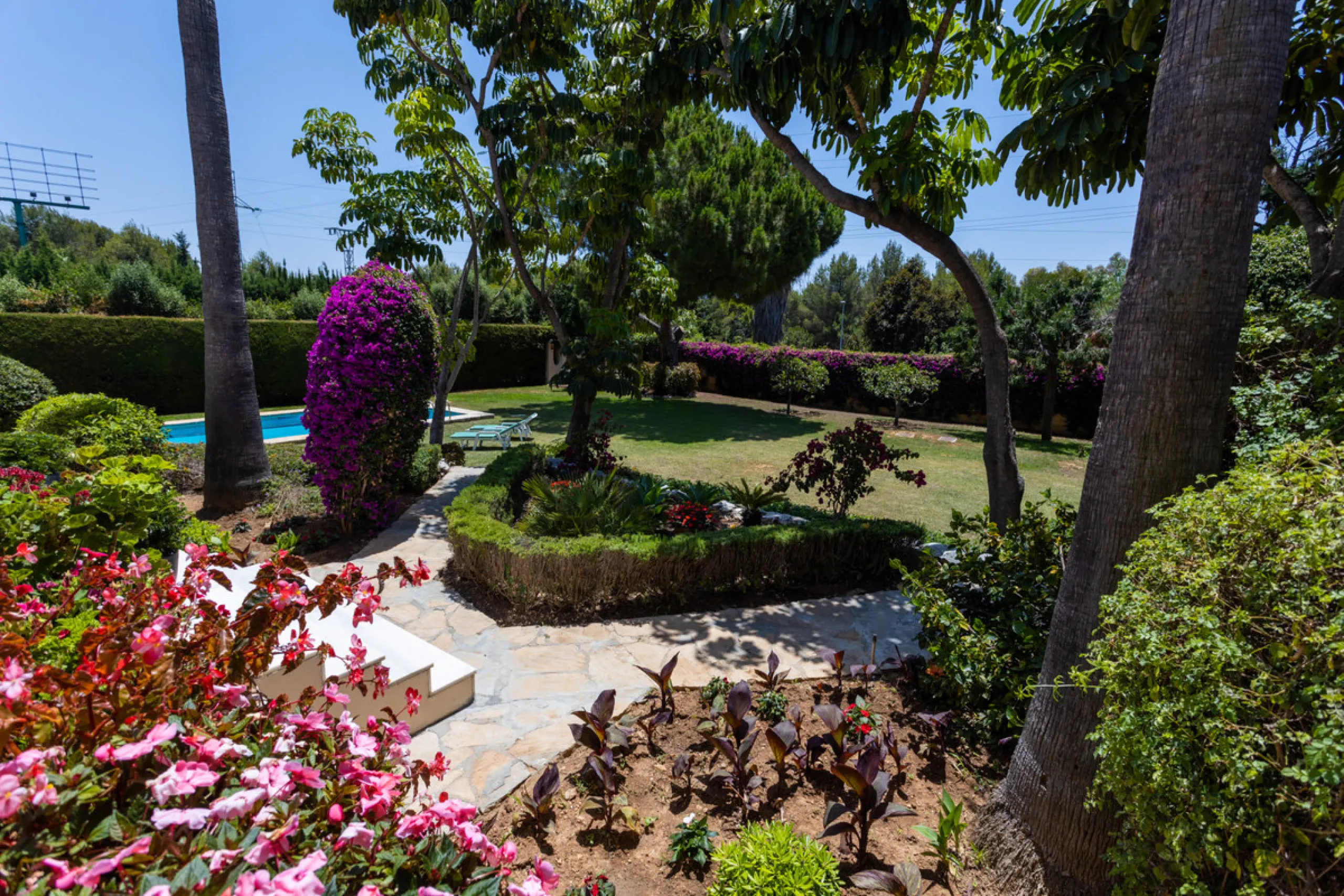 7 bedroom villa in Nagueles, Marbella Golden Mile