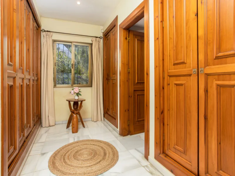 7 bedroom villa in Nagueles, Marbella Golden Mile