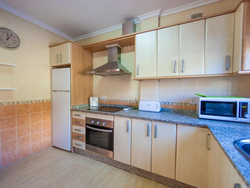 GREAT OPPORTUNITY! Bright and spacious house located in the sought after area of Puerto Blanquillo in Frigiliana, with un interrupted views over the valley towards Nerja and the Mediterranean Sea. The house is on a corner plot and has two independent entr