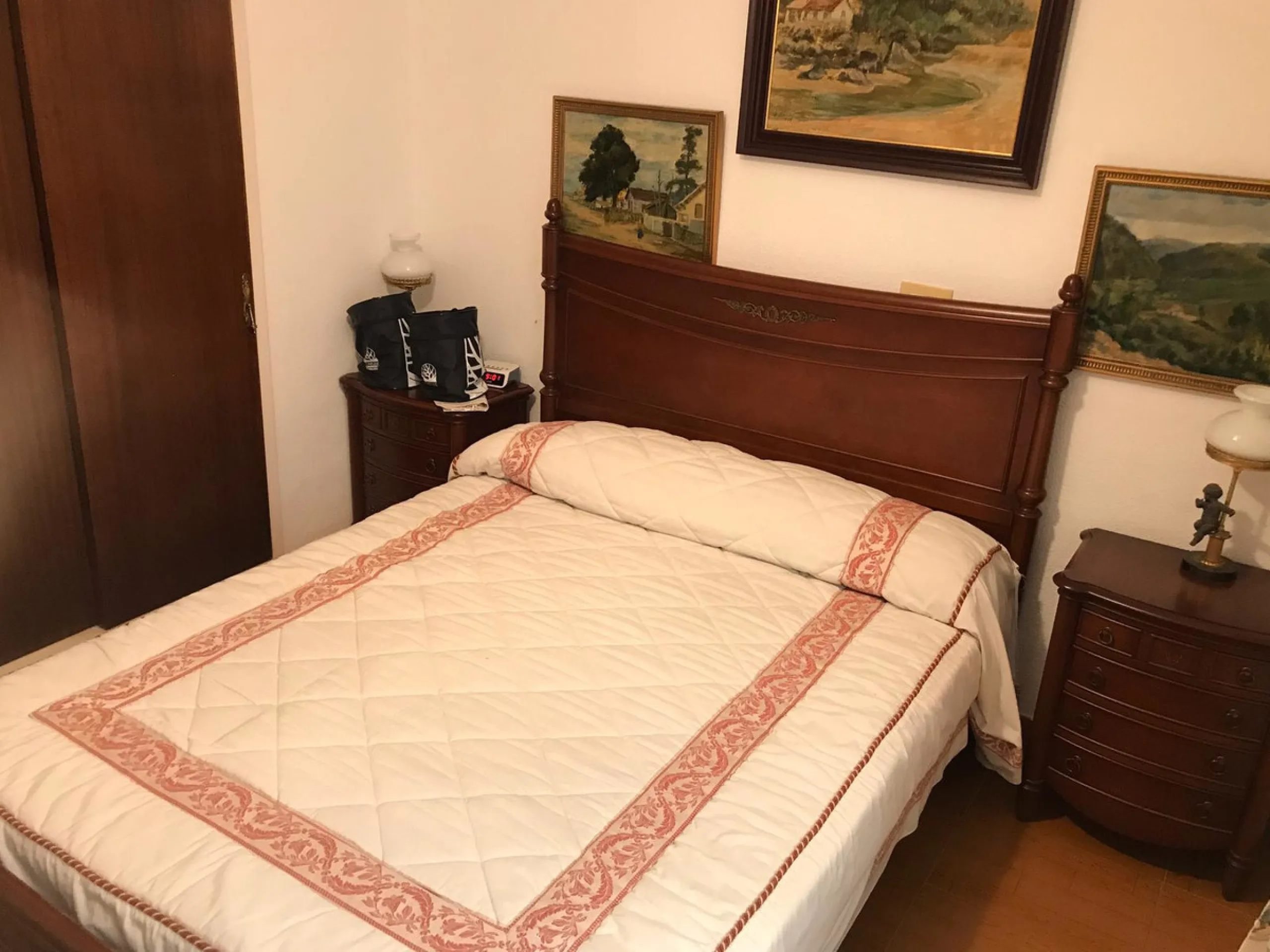 Middle Floor Apartment, Málaga East beachfront, Costa del Sol.