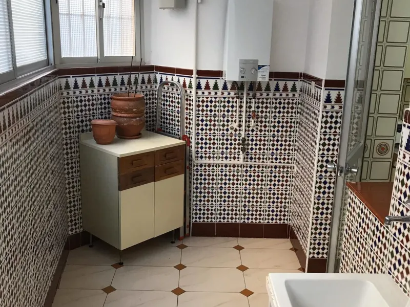 Middle Floor Apartment, Málaga East beachfront, Costa del Sol.