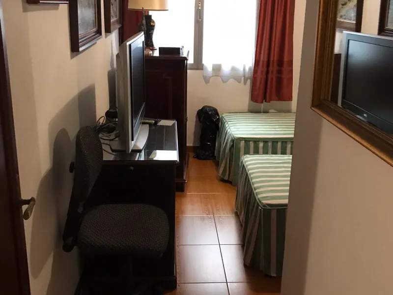 Middle Floor Apartment, Málaga East beachfront, Costa del Sol.