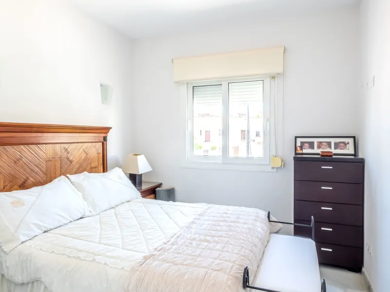 House - Townhouse в продаже в Fuengirola, Málaga. В доме 4 спален и 4 ванных комнат. Площадь дома 285 м²