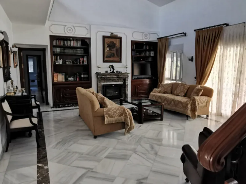 House - Detached Villa в продаже в Estepona, Málaga. В доме 5 спален и 5 ванных комнат. Площадь дома 387 м². Площадь участка 5520 м²