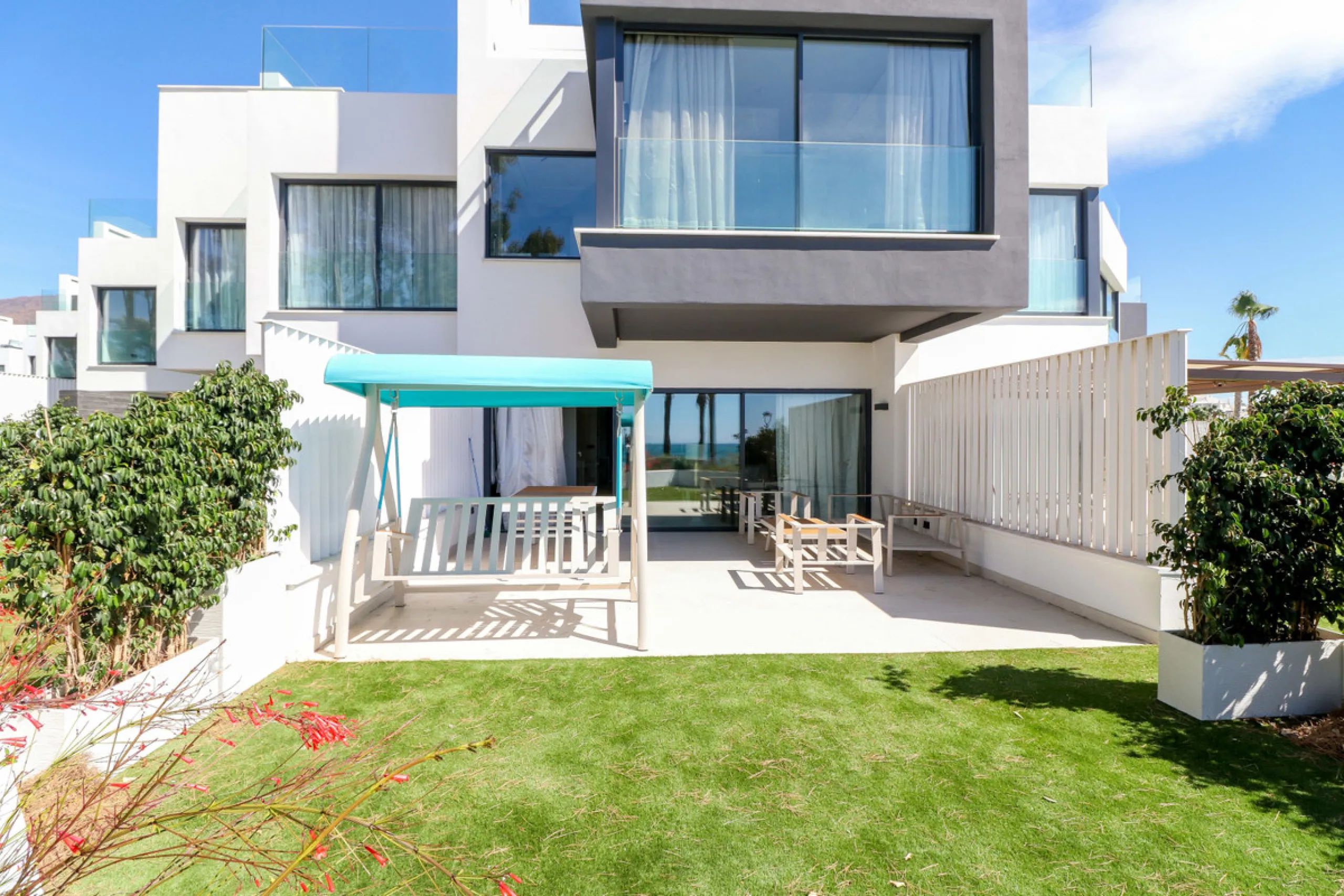Experience luxury coastal living at The Islands, Estepona, an exclusive first-line beach urbanization offering direct access to the Mediterranean. This prestigious residential community combines modern architecture with elegant design, providing the perfe