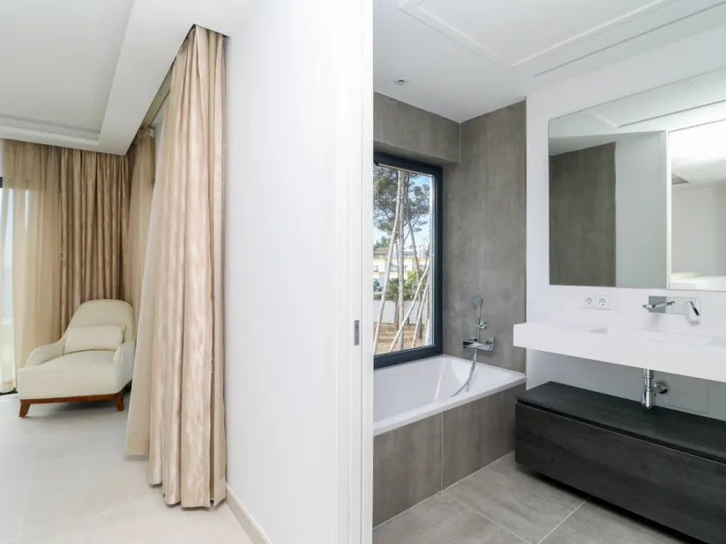 Experience luxury coastal living at The Islands, Estepona, an exclusive first-line beach urbanization offering direct access to the Mediterranean. This prestigious residential community combines modern architecture with elegant design, providing the perfe