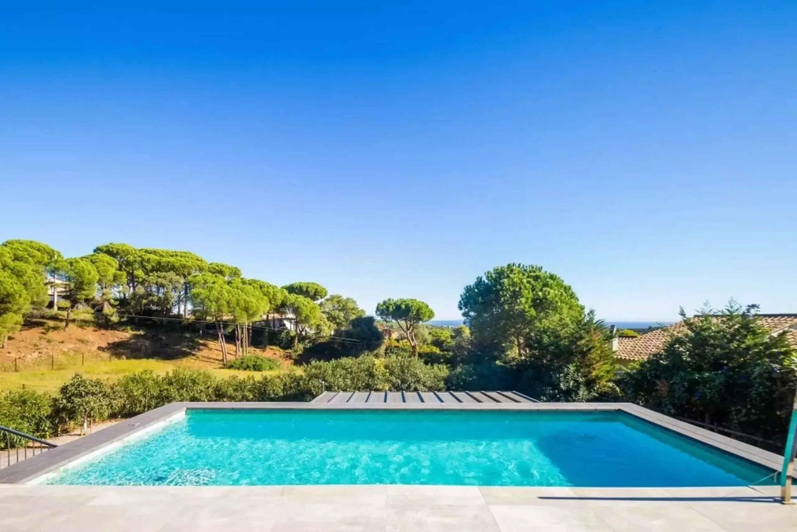 Moderna villa con piscina en Platja d’Aro – Costa Brava