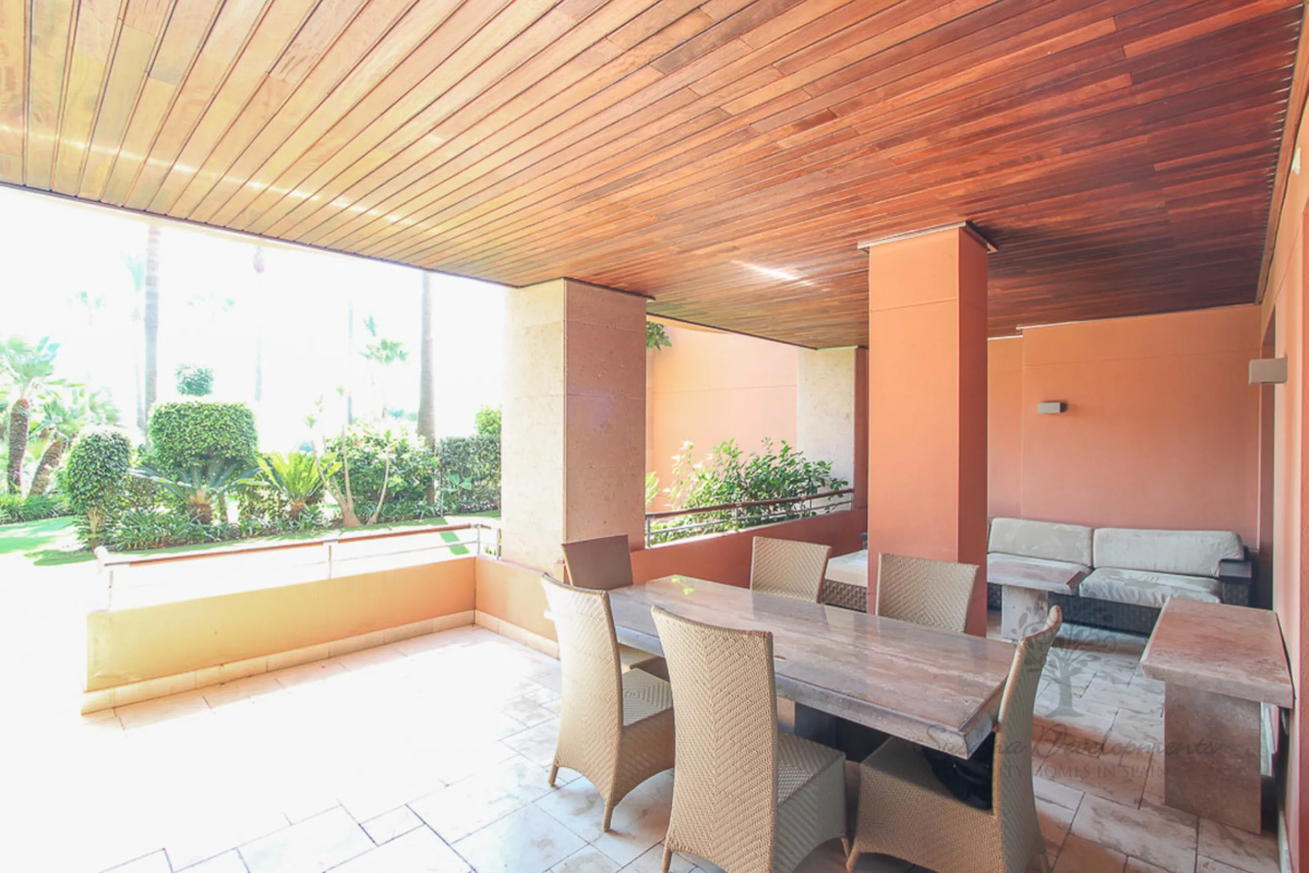 Fantastic ground floor 2 bedroom en suite apartment located within the exclusive 24 hour guard gated community, Malibu.   The community boasts two swimming pools (one heated lap pool and one free form marine pool). Private garage parking for two cars and 
