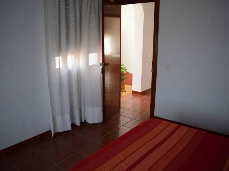 8,000 m2 irrigated farm with mango production. The villa has 160 m2 with a 60 m2 solarium, 4 bedrooms all with two windows or balconies (2 on the ground floor and another 2 bedrooms on the upper floor), 2 full bathrooms with window, large living room with