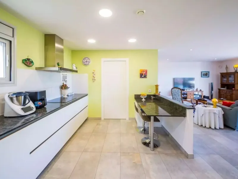 Moderna villa con piscina en Platja d’Aro – Costa Brava