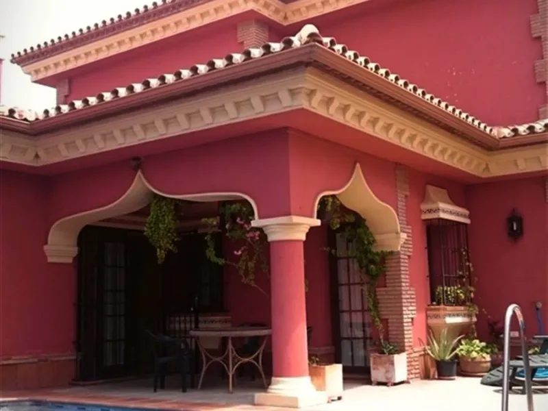 Luxury Villa for Sale in Mijas Costa – 1,000m² of Pure Costa del Sol Lifestyle