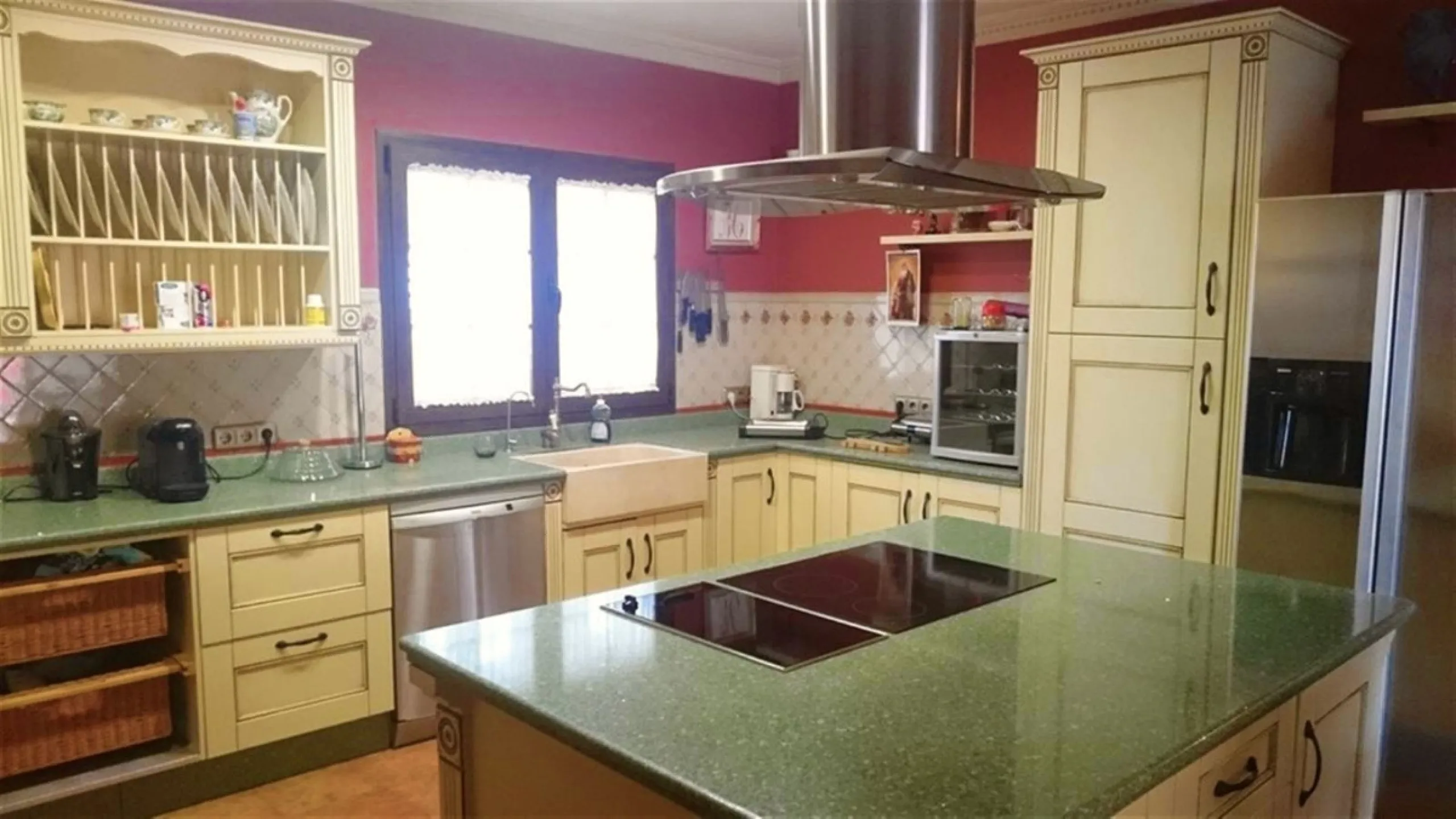 Luxury Villa for Sale in Mijas Costa – 1,000m² of Pure Costa del Sol Lifestyle