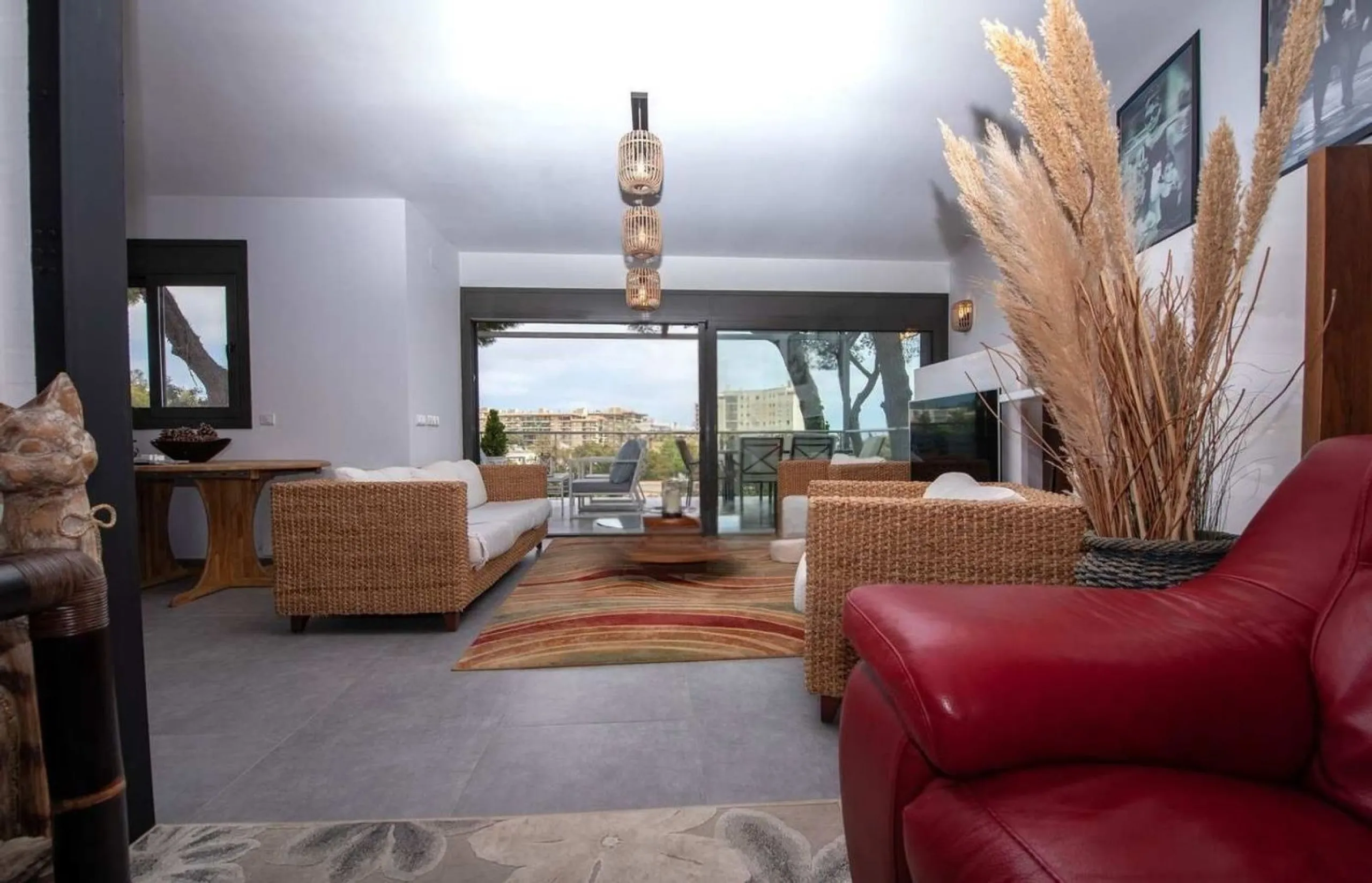 Modern renovated villa with sea views and tourist license in Platja d’Aro