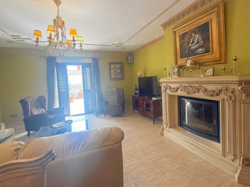 Luxury Villa for Sale in Mijas Costa – 1,000m² of Pure Costa del Sol Lifestyle