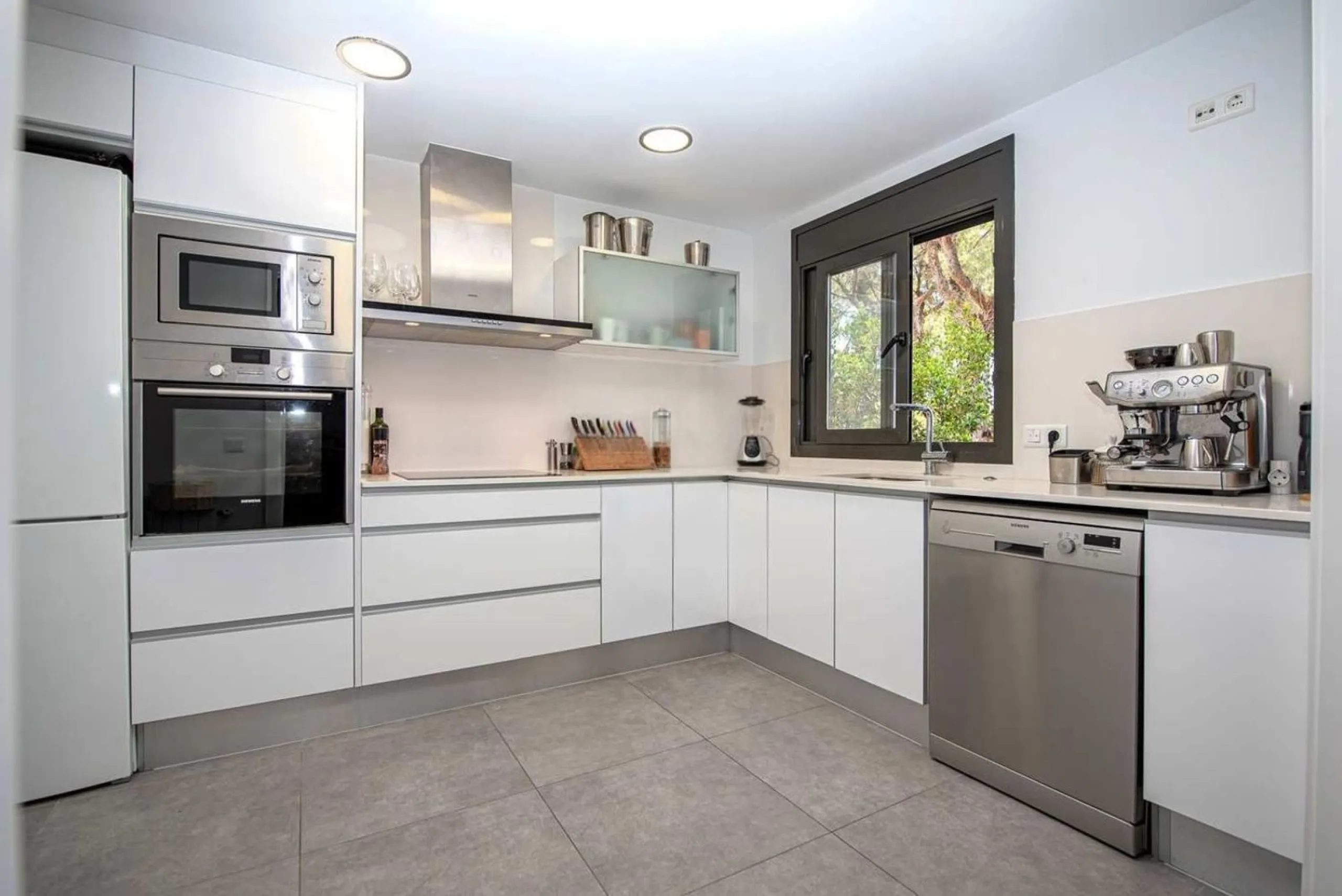 Modern renovated villa with sea views and tourist license in Platja d’Aro