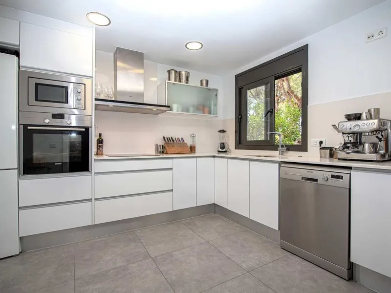 Modern renovated villa with sea views and tourist license in Platja d’Aro