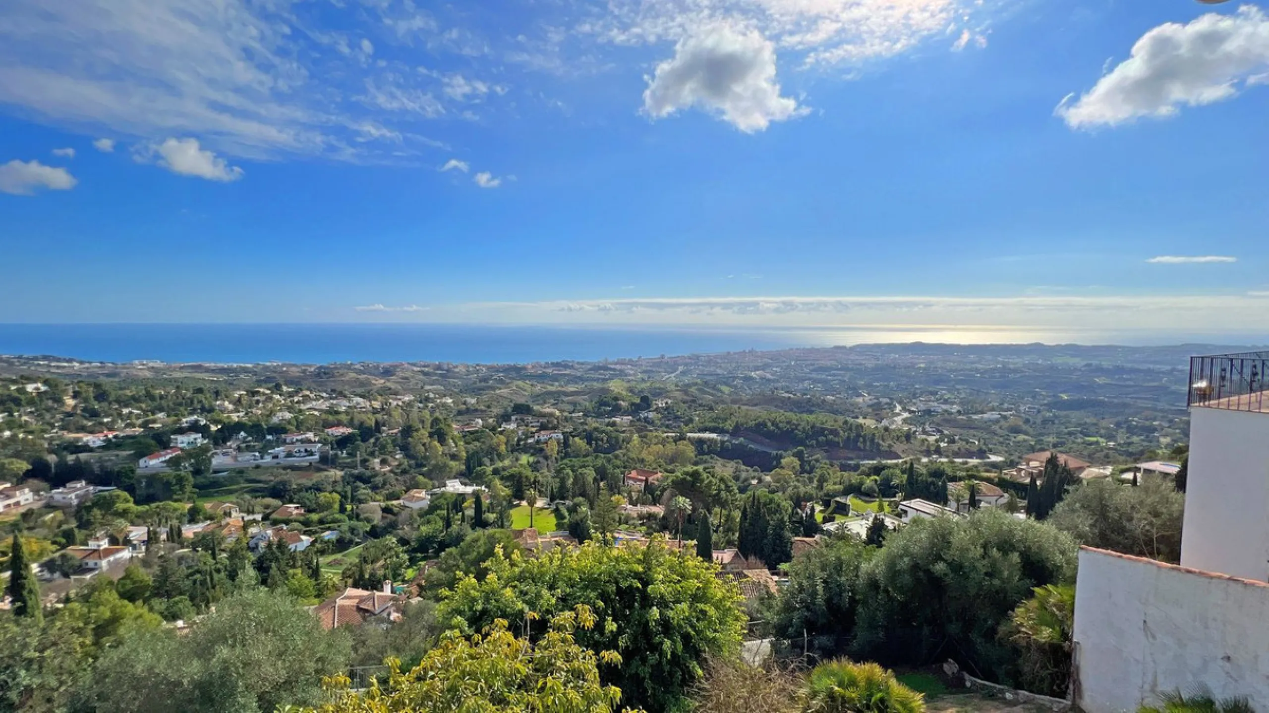 Are you looking for a dream home in the center of Mijas Pueblo? Then this 366m2 villa is perfect for you!