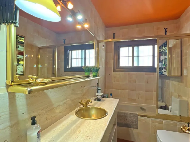 Are you looking for a dream home in the center of Mijas Pueblo? Then this 366m2 villa is perfect for you!