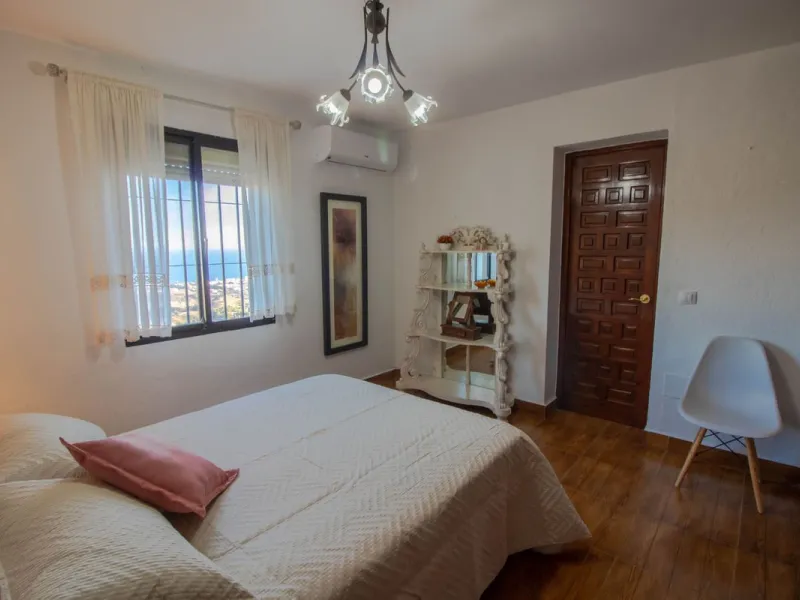 Are you looking for a dream home in the center of Mijas Pueblo? Then this 366m2 villa is perfect for you!