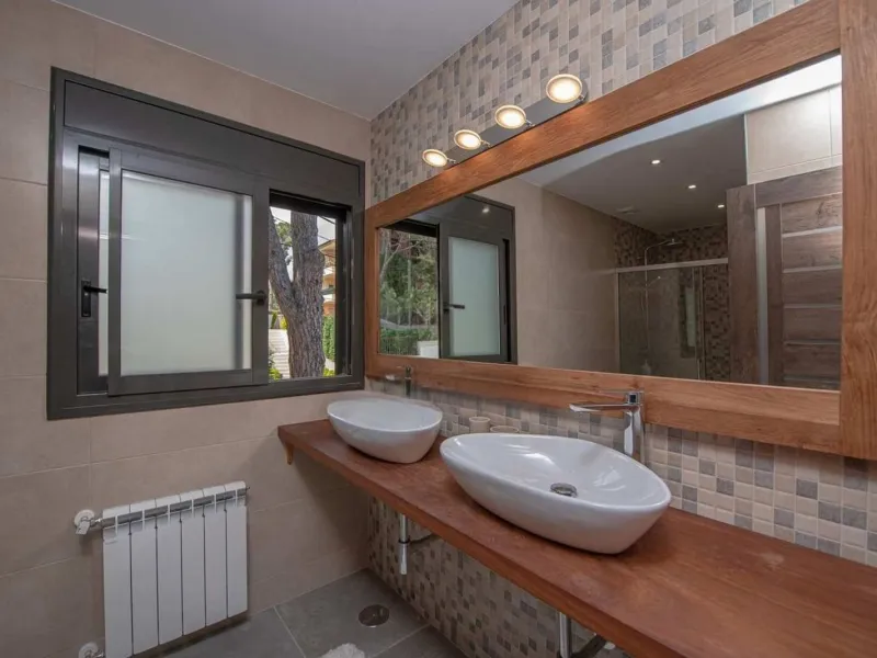 Modern renovated villa with sea views and tourist license in Platja d’Aro