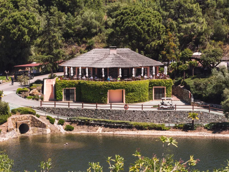 Beautiful 4.196 m2 plot for sale in the exclusive Marbella Club Golf Resort and Equestrian Center. The plot´s building allowance is about 10.6% meaning nearly 450 m2 in up to two floors plus terraces and basement (most likely with views due to the slope).