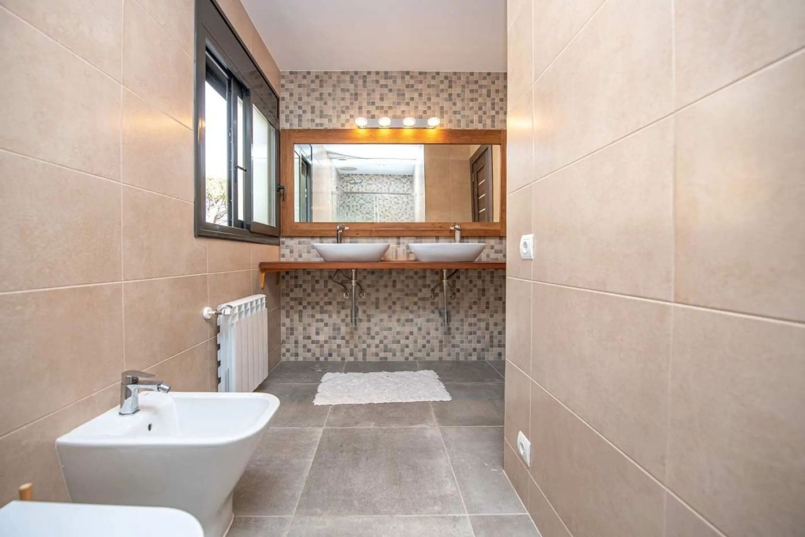 Modern renovated villa with sea views and tourist license in Platja d’Aro
