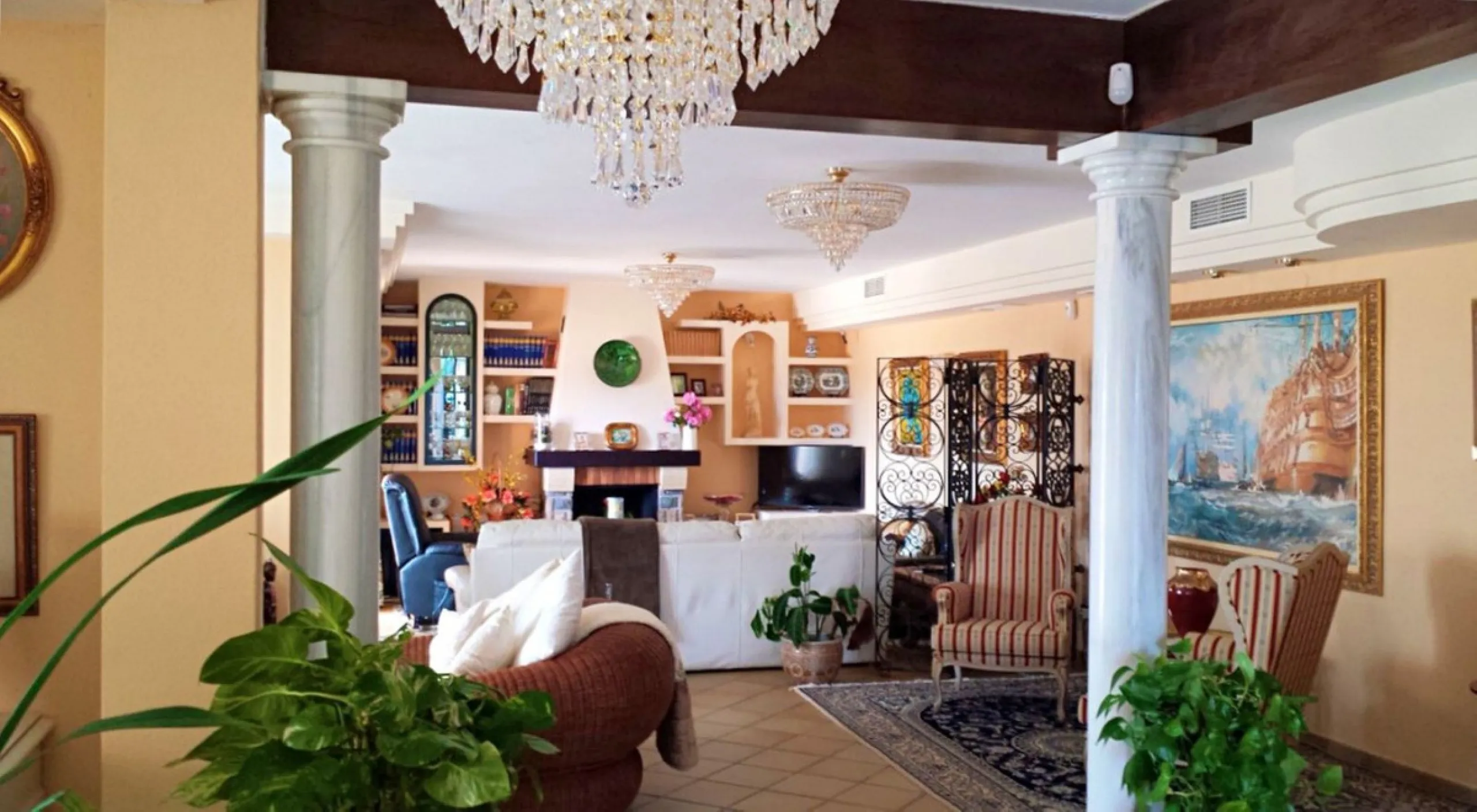FANTASTIC VILLA OF HIGH ARCHITECTURAL LEVEL, on three floors with impressive panoramic views of the Mediterranean Sea and the mountains. Very exceptional details, such as its own winery, private tennis court, swimming pool with waterfall, park-like garden