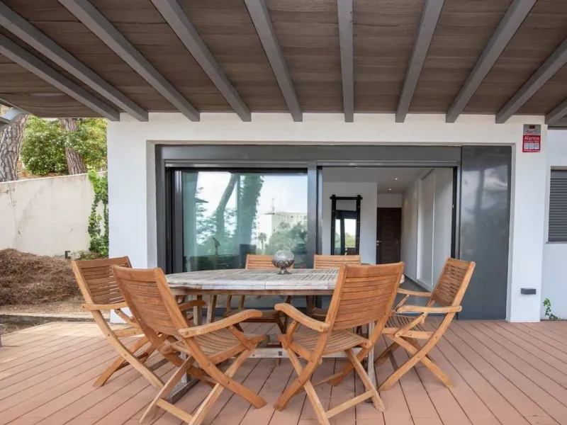 Modern renovated villa with sea views and tourist license in Platja d’Aro