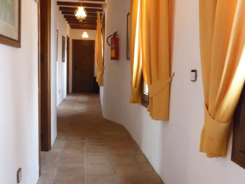 Charming hotel located in Casares, where you can see the white silhouette of its houses perched on the hillside. Its geographical location, between the Serrania de Ronda, the Strait of Gibraltar and the Coast, the condition of the diversity of its landsca
