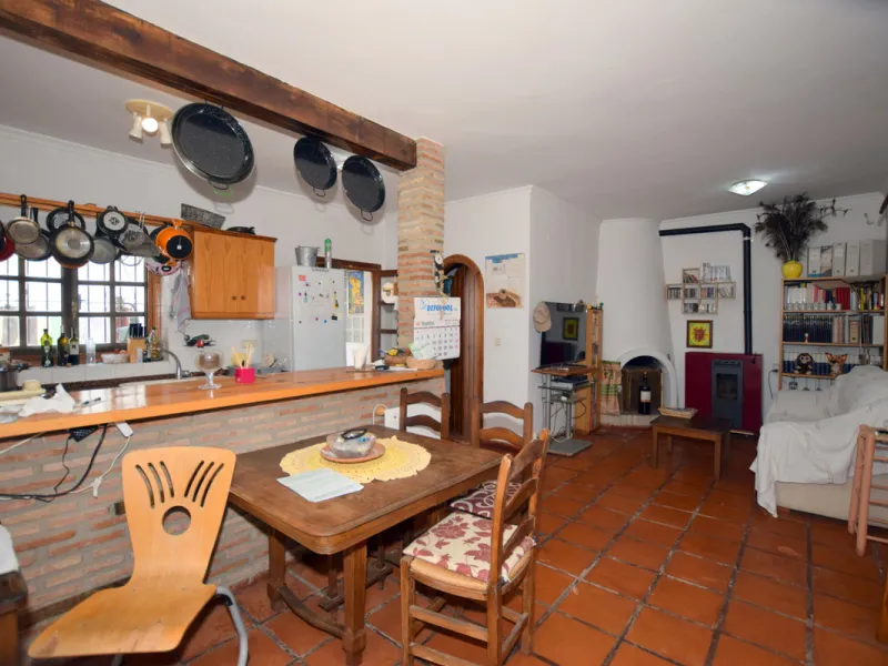 Unique Investment Opportunity – Possible 4-Story Project
