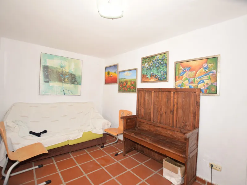 Unique Investment Opportunity – Possible 4-Story Project