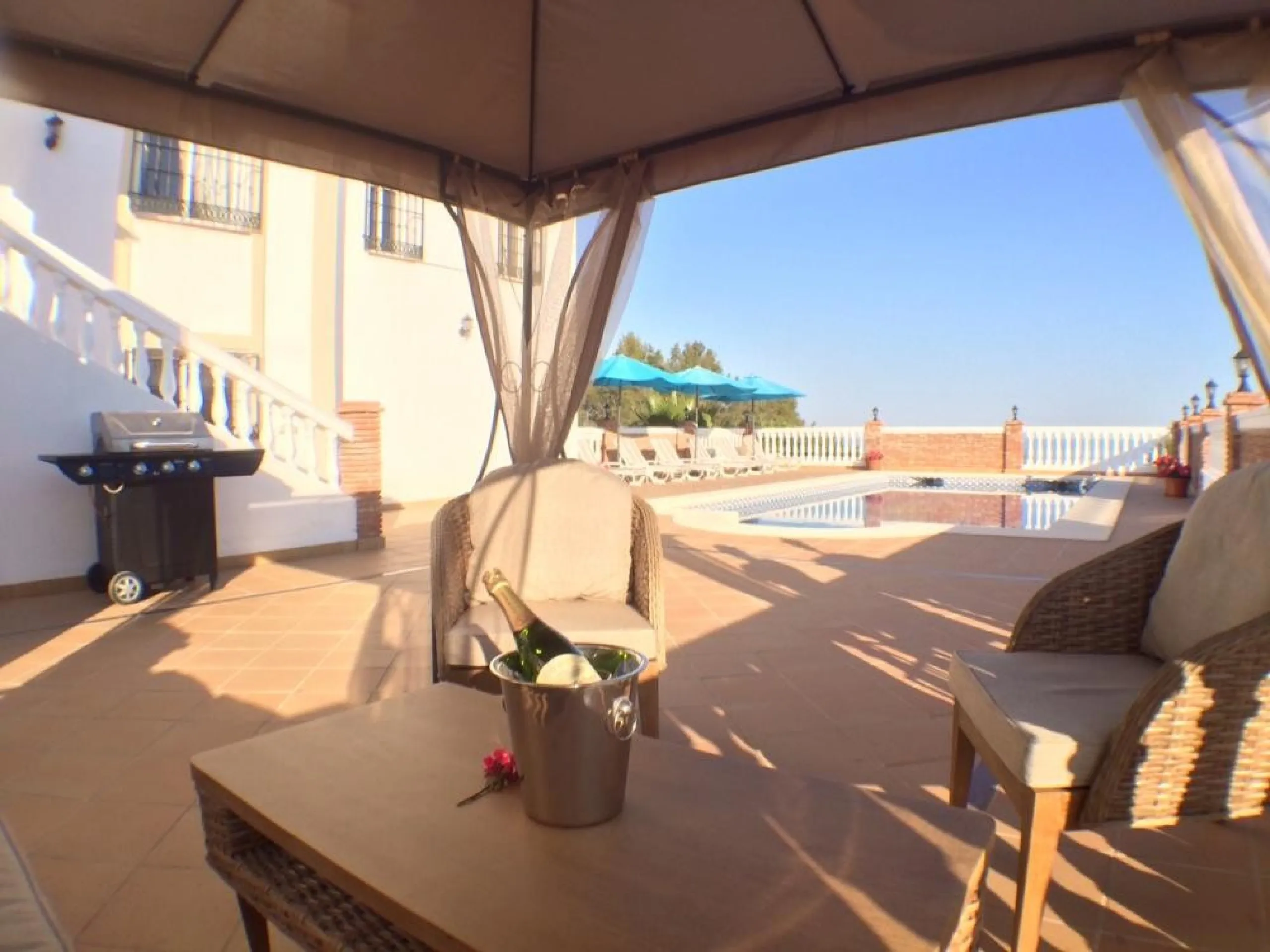 Nestled in the serene and sought-after community of Cortijos San Rafael, just off the Frigiliana road near Nerja, this outstanding detached villa—completed in 2008—offers an exceptional standard of living with stunning panoramic views of both the sea and 