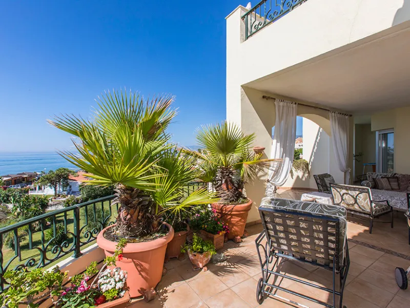 Apartment - Penthouse в продаже в Marbella, Málaga. В доме 3 спален и 3 ванных комнат. Площадь дома 324 м²