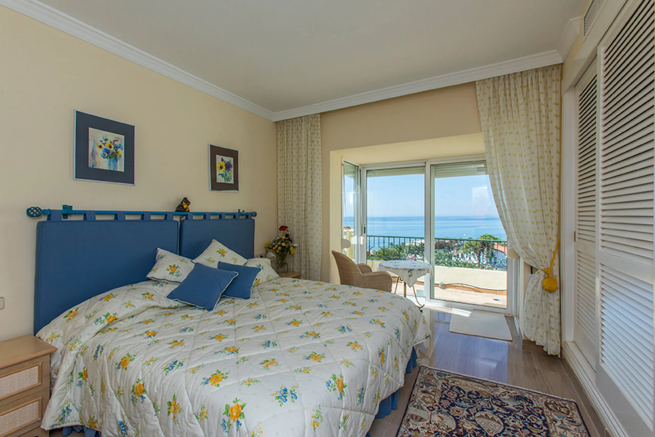 Apartment - Penthouse в продаже в Marbella, Málaga. В доме 3 спален и 3 ванных комнат. Площадь дома 324 м²