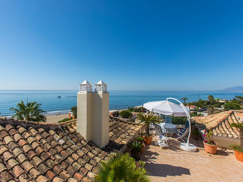 Apartment - Penthouse в продаже в Marbella, Málaga. В доме 3 спален и 3 ванных комнат. Площадь дома 324 м²