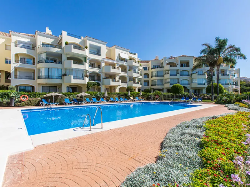 Apartment - Penthouse в продаже в Marbella, Málaga. В доме 3 спален и 3 ванных комнат. Площадь дома 324 м²