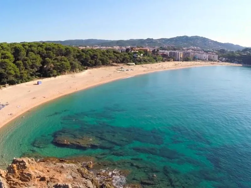 Exclusive sea view apartment in Playa de Fenals, Lloret de Mar